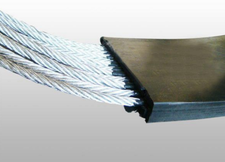 Steel cord conveyor belt cross section