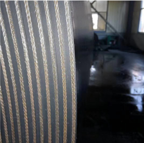 Nylon conveyor belt rolls for industrial material handling