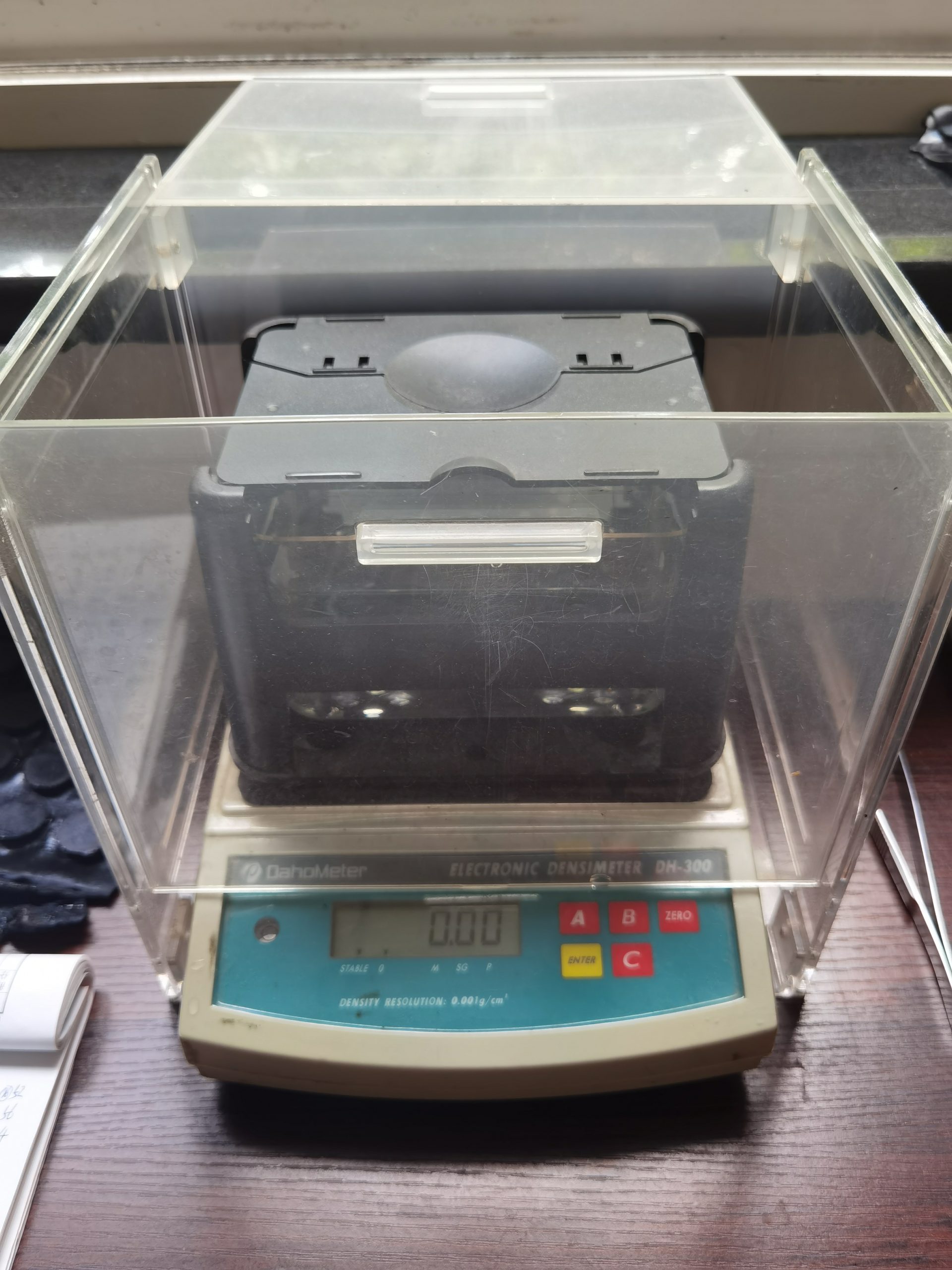 Rubber density testing